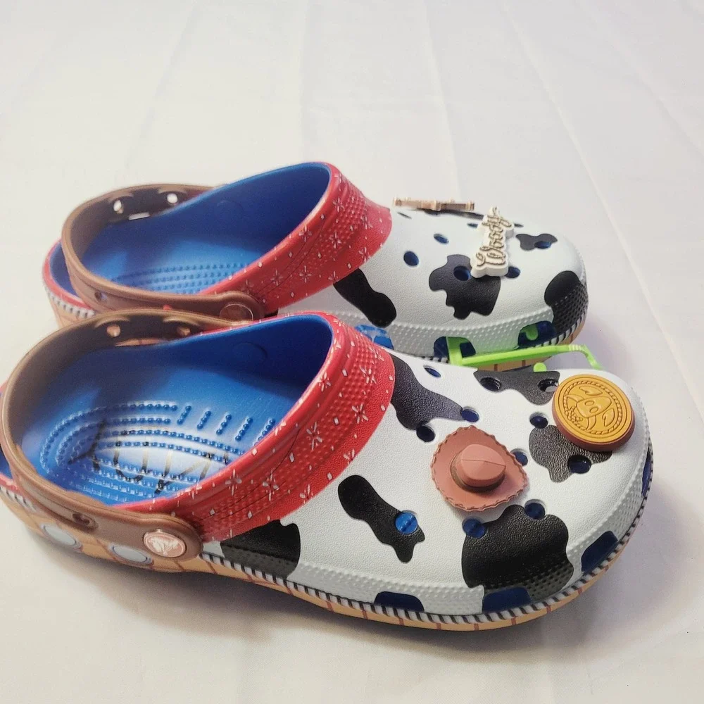 CROCS classic clogs